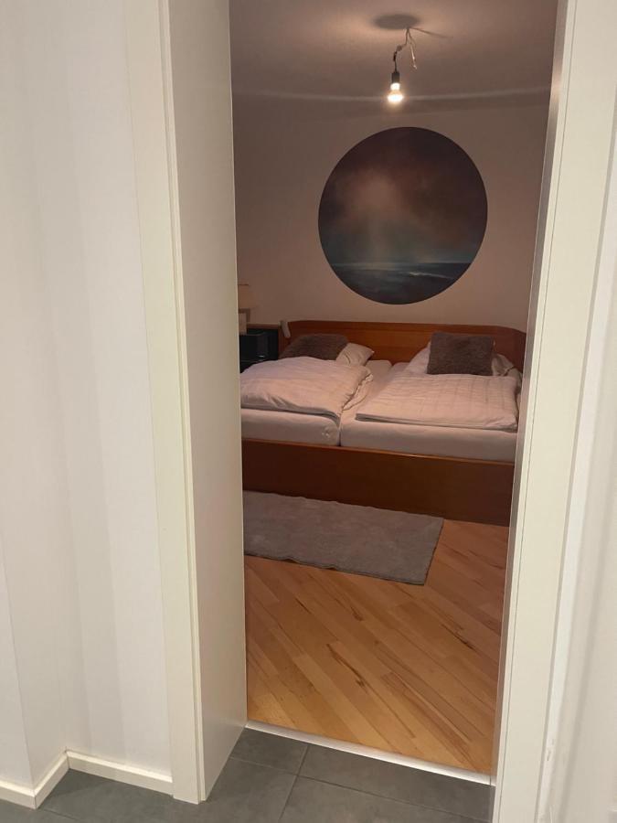 Ruhige Ferienwohnung , Ideal Fuer Berufspendler Hadamar Exterior foto